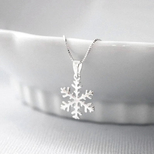 Winter Necklace, Snowflake Necklace, Bridesmaid Necklace, Gift for Her